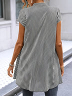Black And White Striped Fake Two-piece Short-sleeved Shirt, Round-neck Front-buttoned Shirt